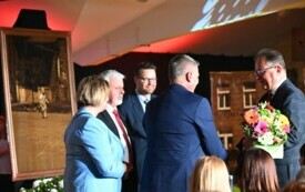 Gala 100-lecia polskiej szkoły w Łochowie 13