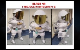 na zdjęciu widać kosmonautę - prace wykonaną przez klasę 4