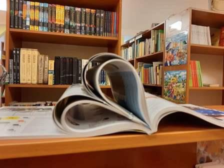 książka  serce biblioteka