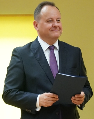 Dyrektor Szkoły Mirosław Donarski Dyrektor Szkoły Mirosław Donarski