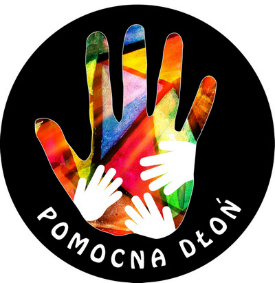 Pomocna dłoń dłonie na dłoniach