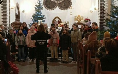 Zdjęcie do Pełen harmonii świat kolęd