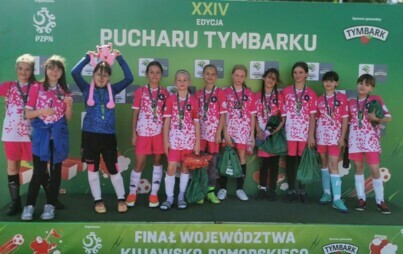 Zdjęcie do Na Tymbark z dziewczętami