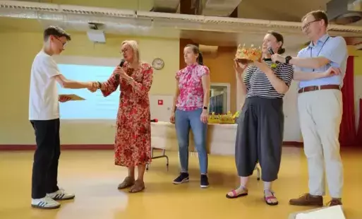 Zdjęcie do Takiej korony nie ma nikt