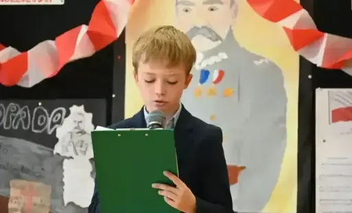 Zdjęcie do Lekcja historii