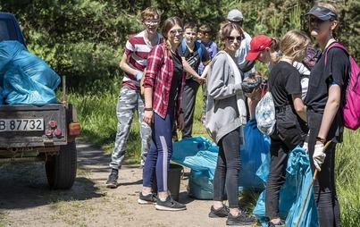 Zdjęcie do Obyś cudzych śmieci zbierać nie musiał