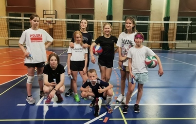 Zdjęcie do Sportowa nocka w szkole